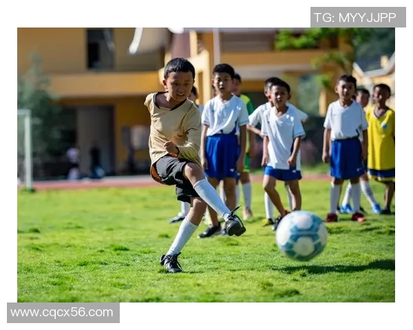 足球明星经典招牌动作全景展示让你领略足球魅力与技巧之美