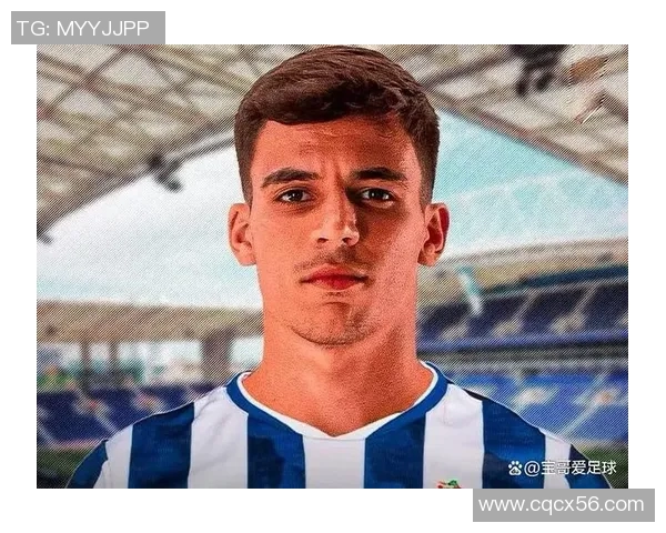 足球明星重返母队感人时刻视频回顾引发球迷热烈讨论与期待